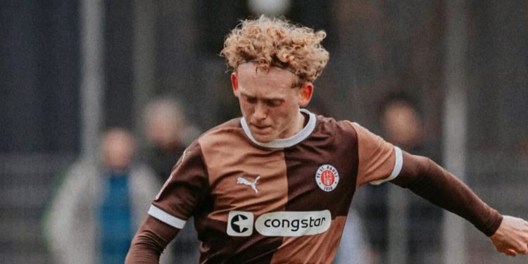 Marwin Schmitz, giovane regista del St. Pauli (da Facebook)