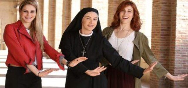 Arianna Montefiori, Valentina in Che Dio ci aiuti