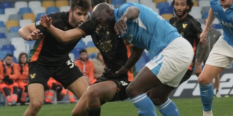Lukaku in azione contro il Venezia (Foto: ANSA)