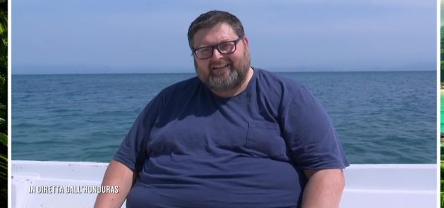 Mario Adinolfi all'Isola dei Famosi 2025