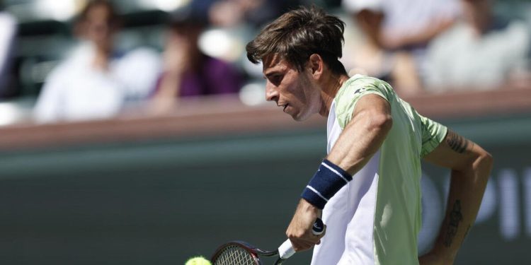 Il rovescio di Matteo Gigante (Foto ANSA)