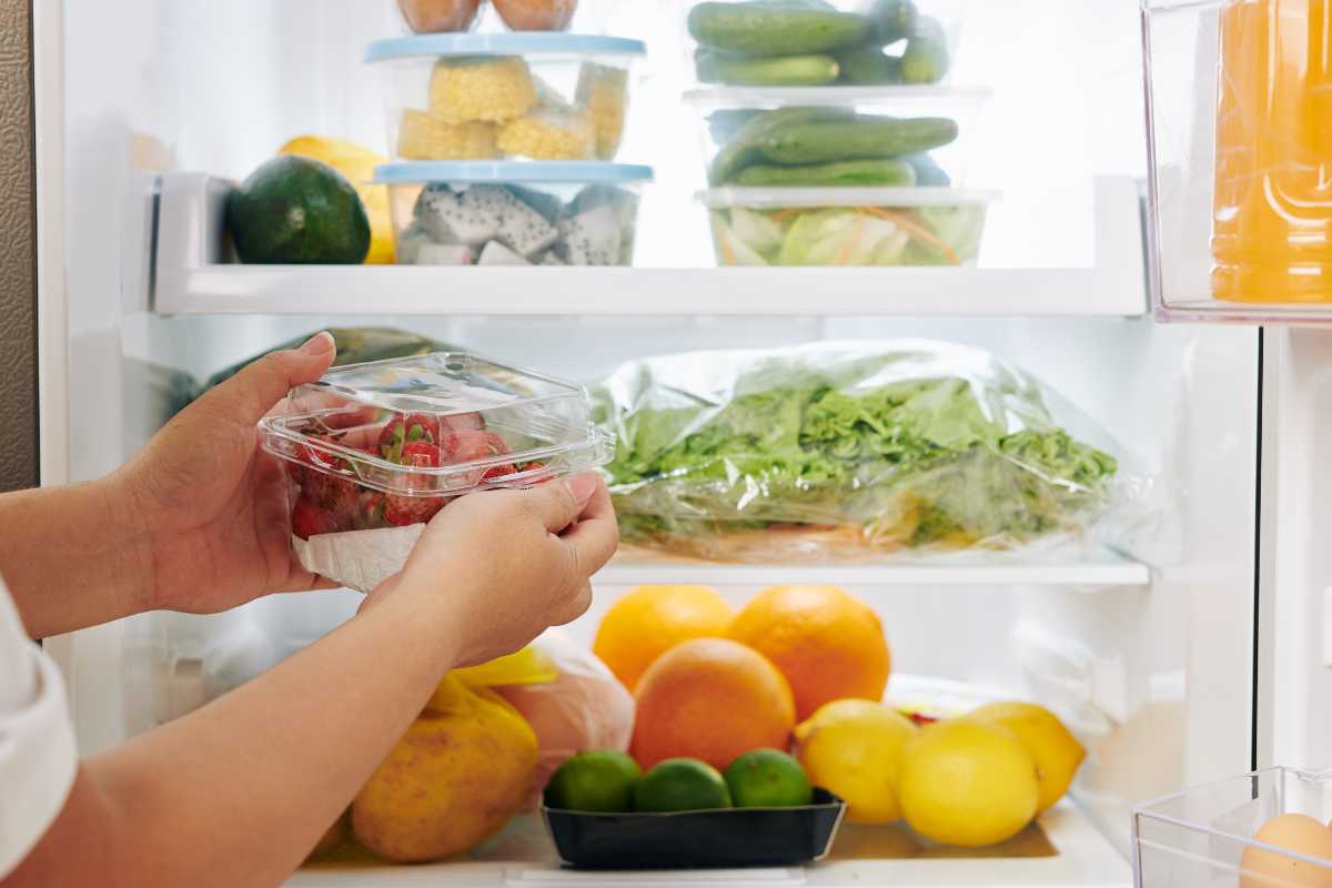 addio cattivi odori frigo