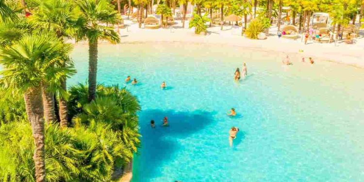 spiagge sembrano i caraibi ma si trovano in italia