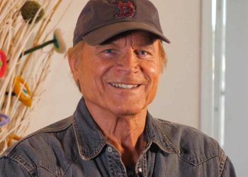 cosa fa oggi terence hill e perché ha lasciato don matteo e un passo dal cielo
