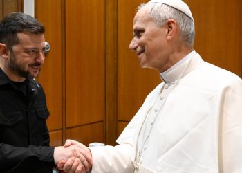 Papa Leone XIV con Zelensky