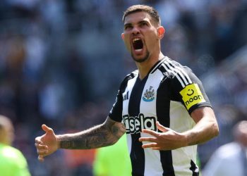 Bruno Guimaraes con la maglia del Newcastle (Foto ANSA)