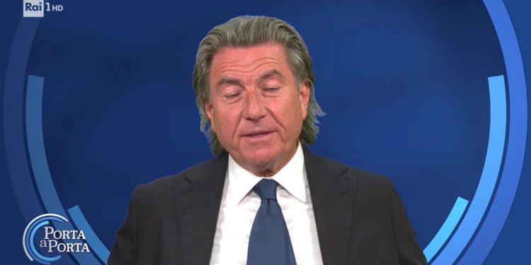 L'avvocato De Rensis (Foto: Porta a Porta)