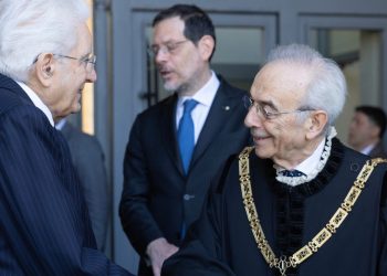 Il Presidente della Repubblica Sergio Mattarella con Giovanni Amoroso, presidente della Corte costituzionale
(foto di Francesco Ammendola - Ufficio per la Stampa e la Comunicazione della Presidenza della Repubblica)