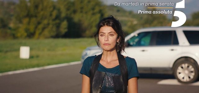 Doppio gioco, nuova fiction Canale5 (Foto: screen Mediaset Infinity)