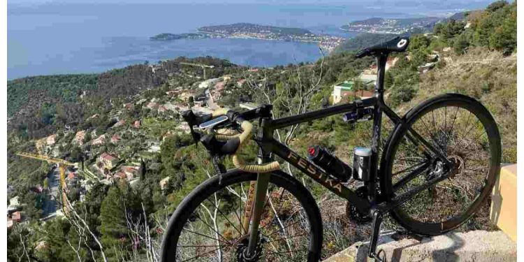 Cycling Riviera panorama