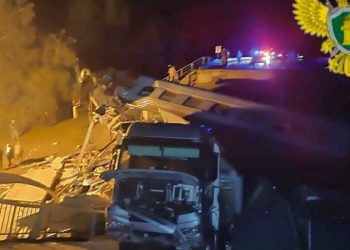 Ponte crollato a Kursk, Russia (foto: Il Messaggero)