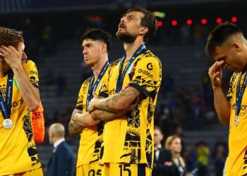 La delusione dell'Inter dopo la finale di Champions League (Foto ANSA)