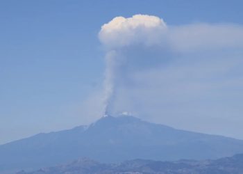 Etna in attività, 2 giugno 2025 (foto: StrettoWeb)