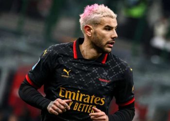 Theo Hernandez rifiuta l'Arabia