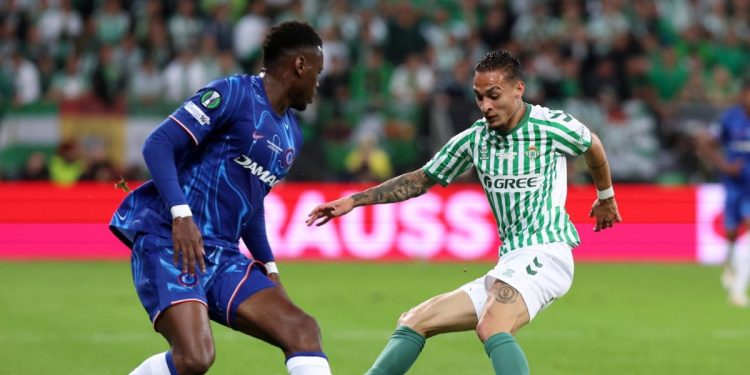 Antony, qui al Betis in prestito dal Manchester United, interessa alla Juventus (foto ANSA)