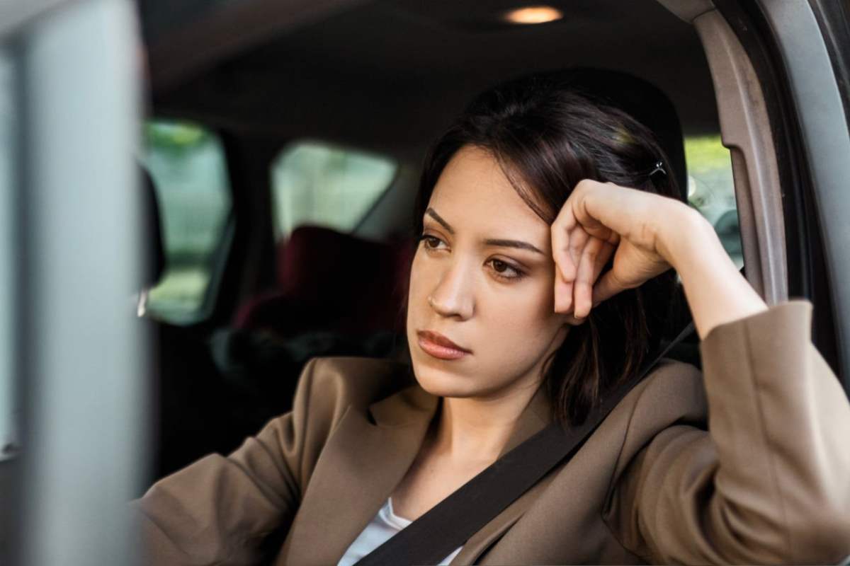 Multa oggetti in auto 