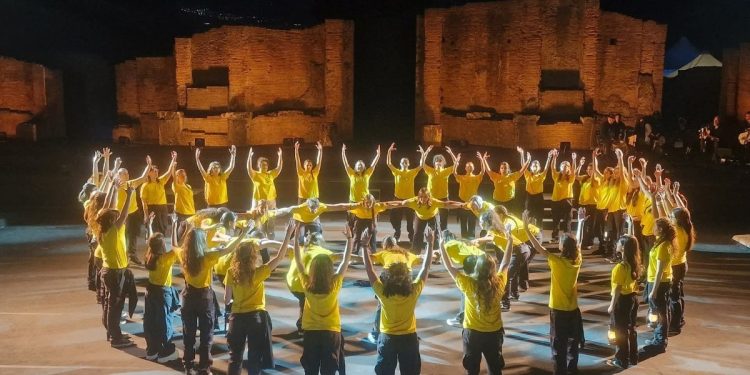 Durante la rappresentazione di "Lisistrata", Teatro Grande di Pompei, 24-26 maggio 2025 (foto F. Zamboli)