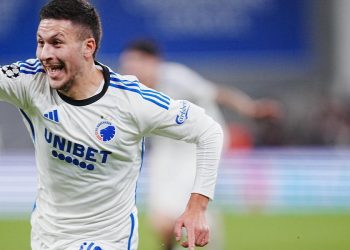 Roony Bardghji esulta con la maglia del Copenaghen (Foto ANSA)