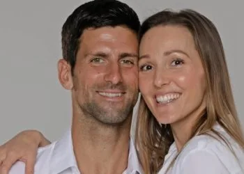 Novak Djokovich e la moglie Jelena Ristic insieme da 20 anni (Foto Instagram)