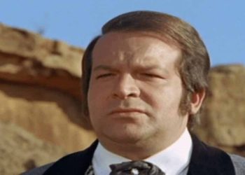 Bud Spencer in Al di là della legge, il film nel pomeriggio di Rete 4 (Foto Web)