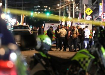 Attentato al candidato Uribe in Colombia