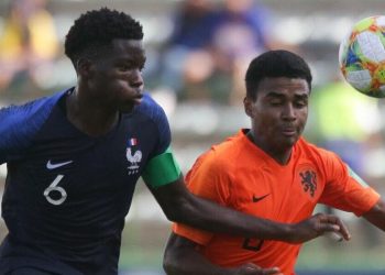 Lucien Agoumé in azione con la Francia U21 (Foto ANSA)