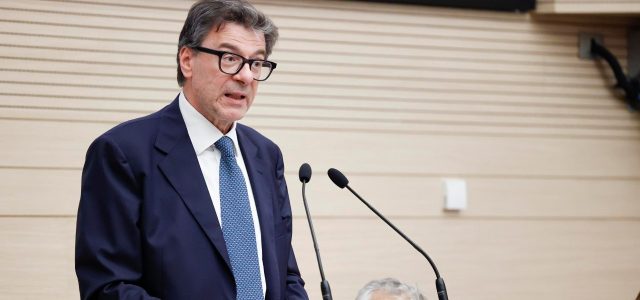 Giorgetti al convegno UIF