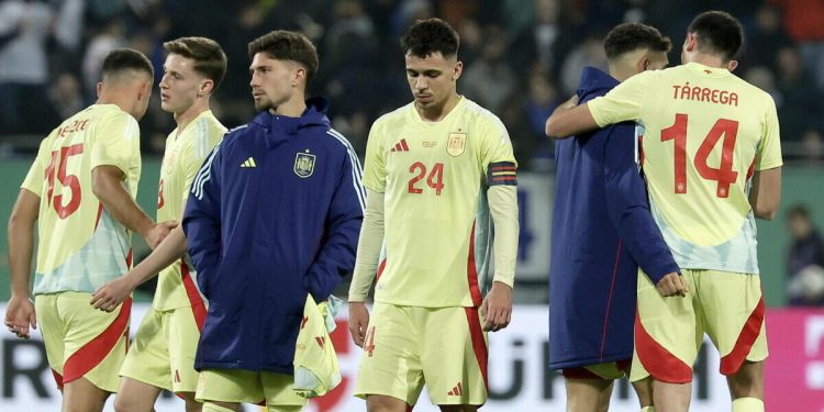 La Spagna U21 in campo in amichevole (Foto ANSA)
