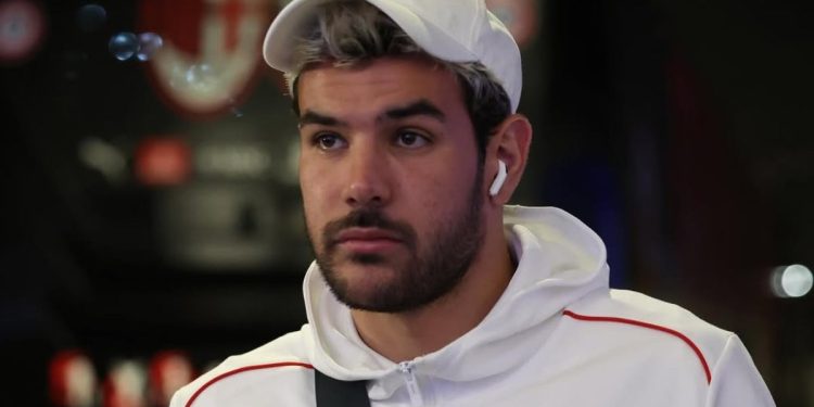 Theo Hernandez fuori rosa