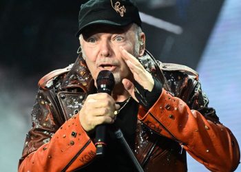 Vasco Rossi in concerto (foto web)