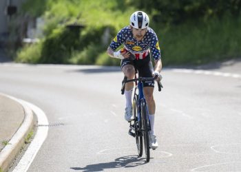 Quinn Simmons in fuga al Giro di Svizzera (Foto ANSA)