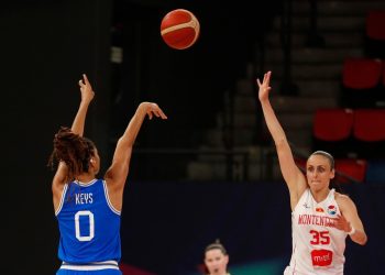 Jasmine Keys al tiro con l'Italia (Foto ANSA)