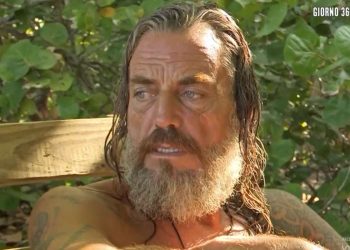 Mirko Frezza, il carcere, la recitazione e la famiglia (Screen Mediaset Infinity)