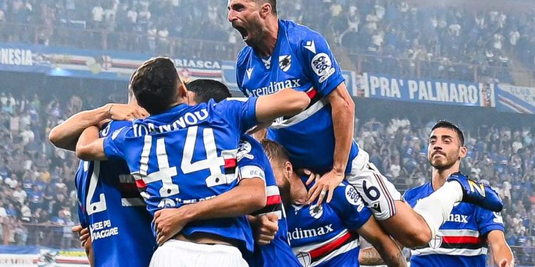 La Sampdoria esulta nell'andata del playout di Serie B (da facebook.com/sampdoria)