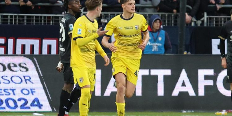 Giovanni Leoni, difensore del Parma (Ansa)