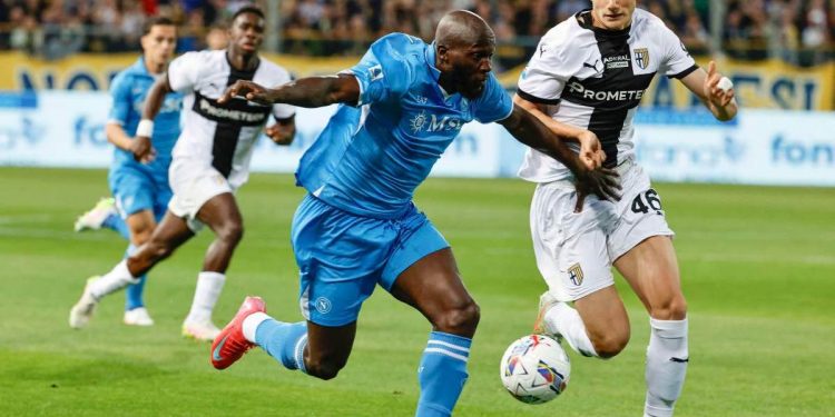 Leoni marca Lukaku - Ansa Foto - 2025