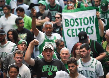 Tifosi dei Boston Celtics (Ansa)