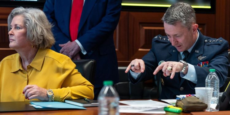 Dan Caine, Capo di Stato Maggiore USA