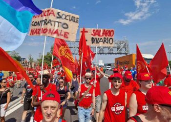 Sciopero Fiom-Cgil su tangenziale Bologna