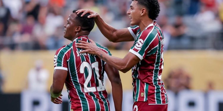 Jhon Arias e Gabriel Fuentes festeggiano con la Fluminense (Foto ANSA)
