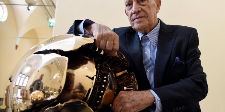 Arnaldo Pomodoro (Foto: ANSA/ DANIEL DAL ZENNARO)