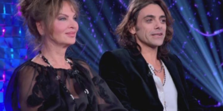 Dalila Di Lazzaro e il compagno Manuel Pia. (Foto: Web)