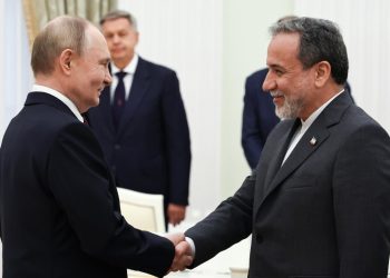 Putin con il Ministro degli Esteri in Iran
