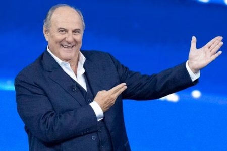 Gerry Scotti conduce Torino is fantastic