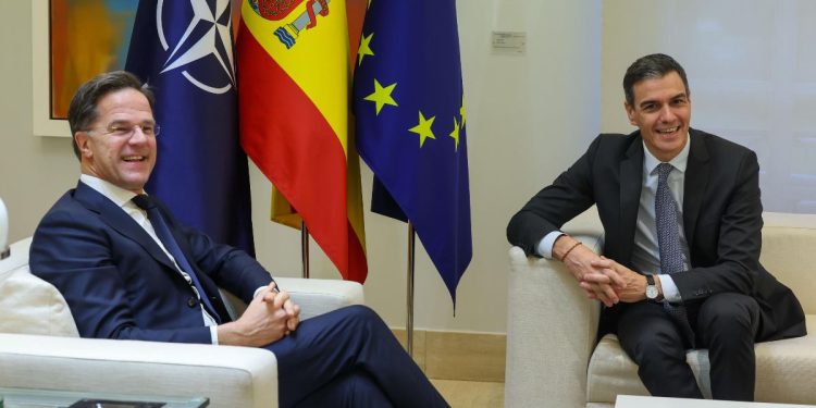 Rutte e Sanchez, NATO