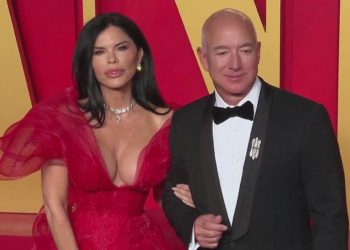 Jeff Bezos e Lauren Sanchez