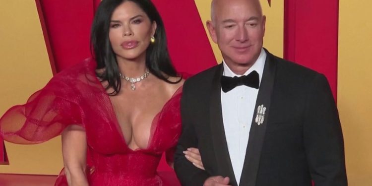 Jeff Bezos e Lauren Sanchez