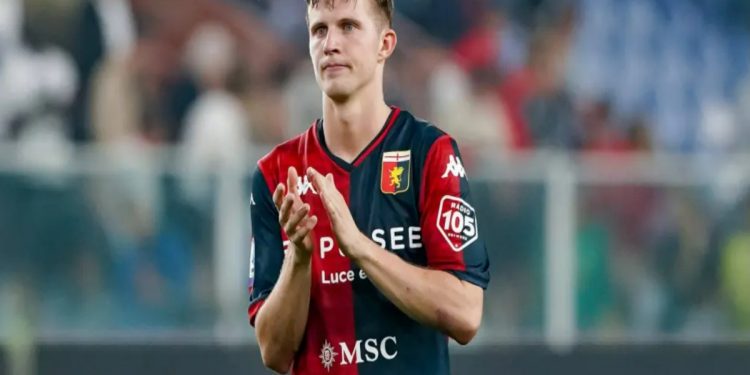 Morten Frendrup con la maglia del Genoa (Foto: Web)