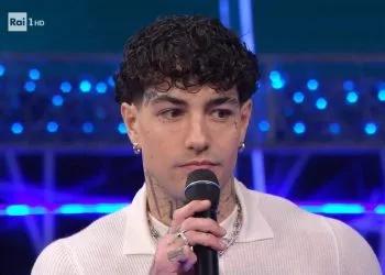 Tony Effe (Foto: screen Raiplay)