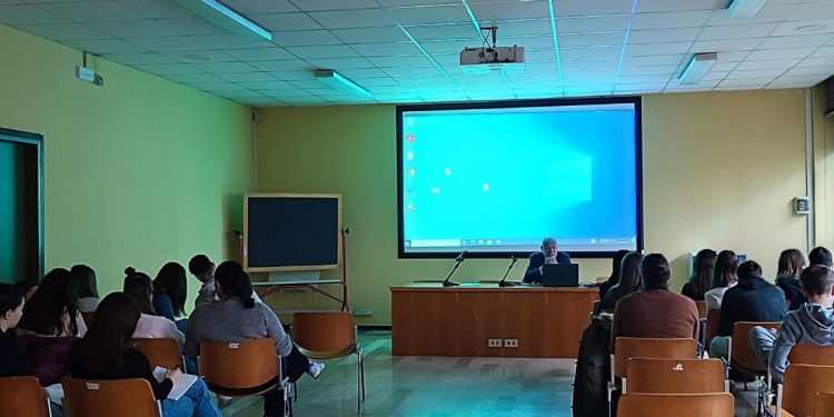 Redact-US, la lezione di Gianfranco Fabi all'evento di Fondazione Lombardia per l’Ambiente